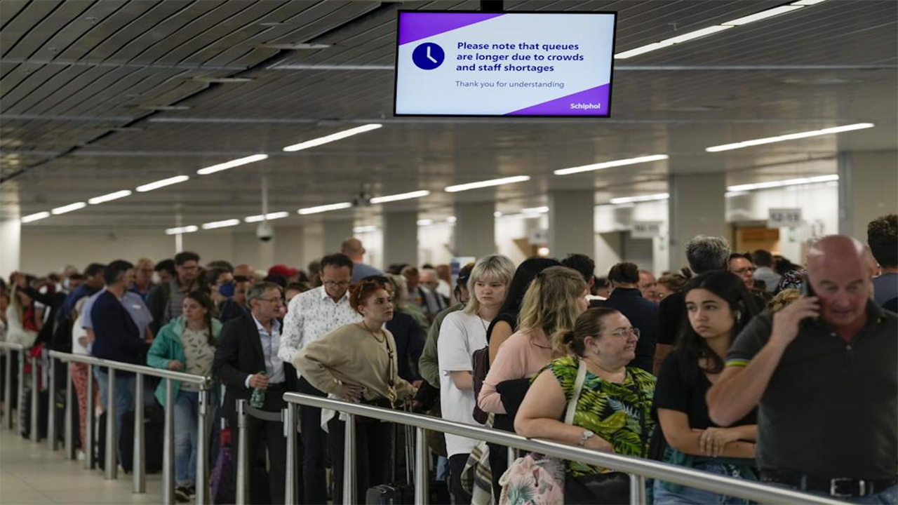 Why Europe Air Travel Is Such a Mess Right Now