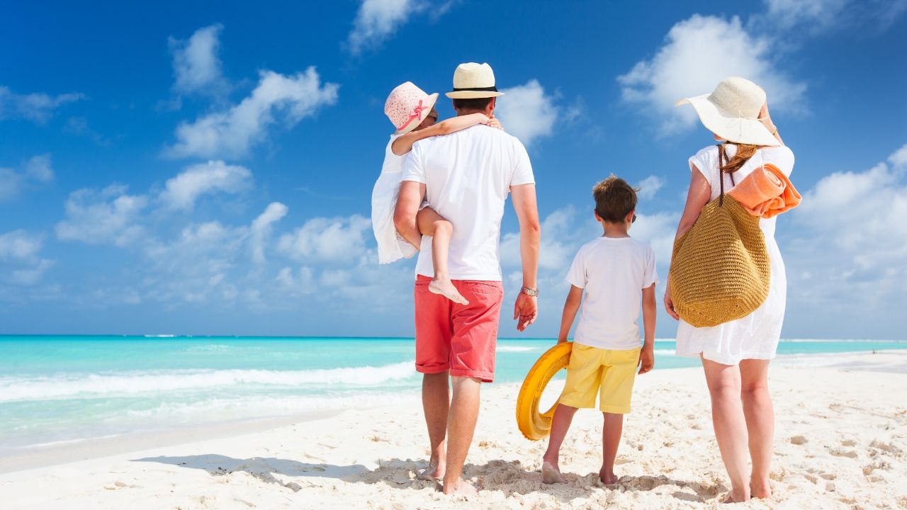 Tips For Building Credit As A Digital Nomad In 2022