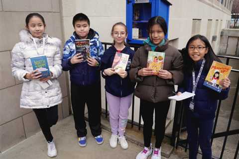 McKinley students share joy of reading