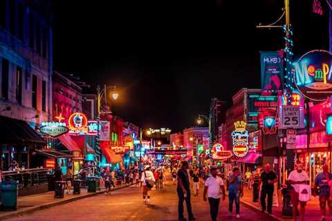 Hotels Near Beale Street in Memphis, Tennessee