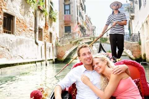 Direct flights from Warsaw to VENICE, Italy from €33