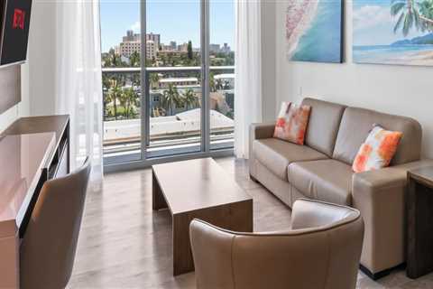 The Ultimate Guide to Vacation Rentals with Fully Equipped Kitchens in Hollywood, FL