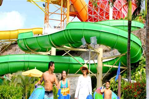The Ultimate Guide to Family Fun in Honolulu: Water Parks and Amusement Parks