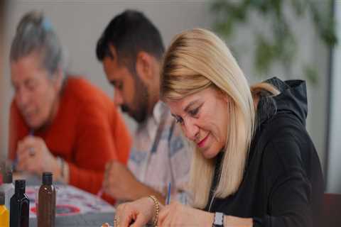 The Vibrant and Diverse Community of East Valley, Arizona: Embracing Creative Living